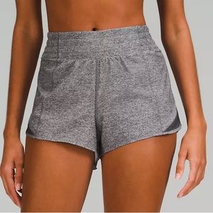 Lululemon Athletica Hotty Hot High-Rise Lined Short 2.5”